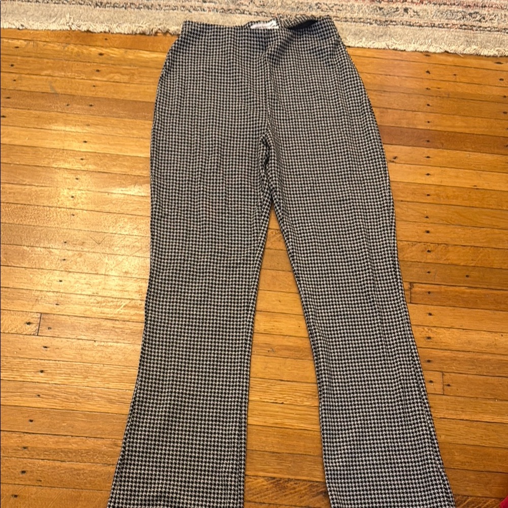 Urban Outfitters Black & White Houndstooth Pants